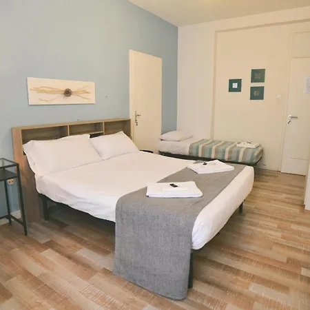 Barcolana Lodge Hostel 트리에스테