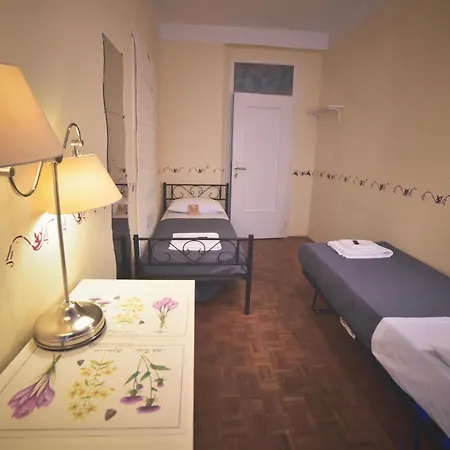 Barcolana Lodge Hostel 아파트 트리에스테