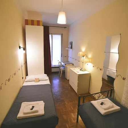 Barcolana Lodge Hostel Apartamento *